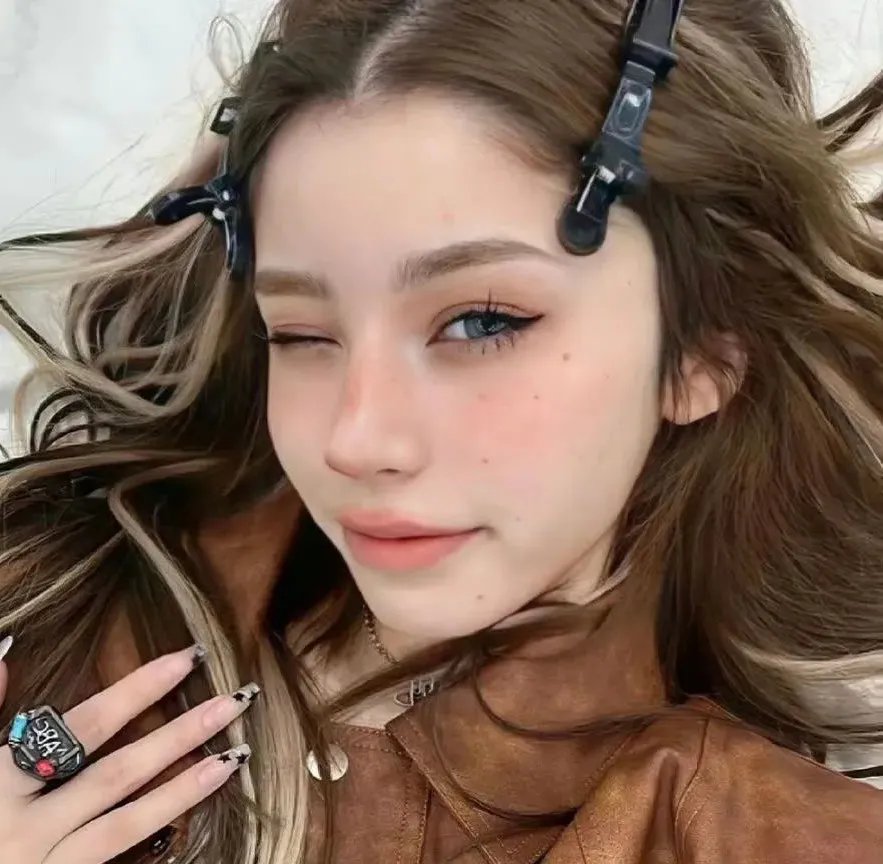 我将喜欢告诉了风